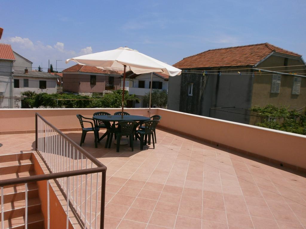 Apartments Juraga Murter Habitación foto
